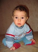 Андрюшка сел