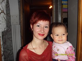 Именинница с мамой