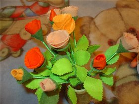 Фельтовый букет подробности