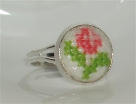 Колечко с вышивкой