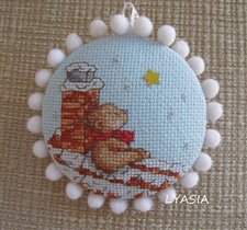 Мишка на крыше