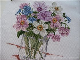 DMC BK232 Bunch of anemones