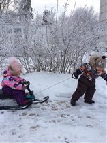 На обоих Хуппа. 