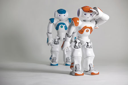 Самые известные роботы мира разобьют летний лагерь на ВДНХ