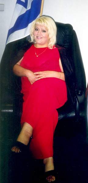 Lady in red.... Видная дама 