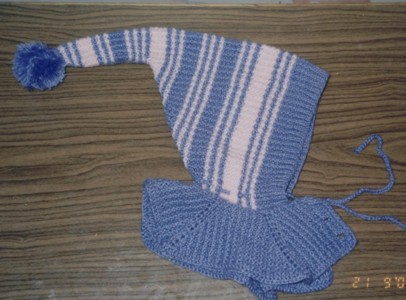 Шапочка с пелеринкой. Мои работы