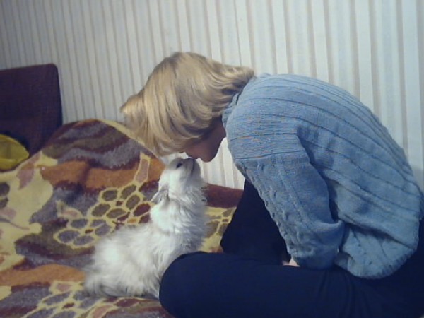 Это я и моя любимая киса :-)). Мои котики