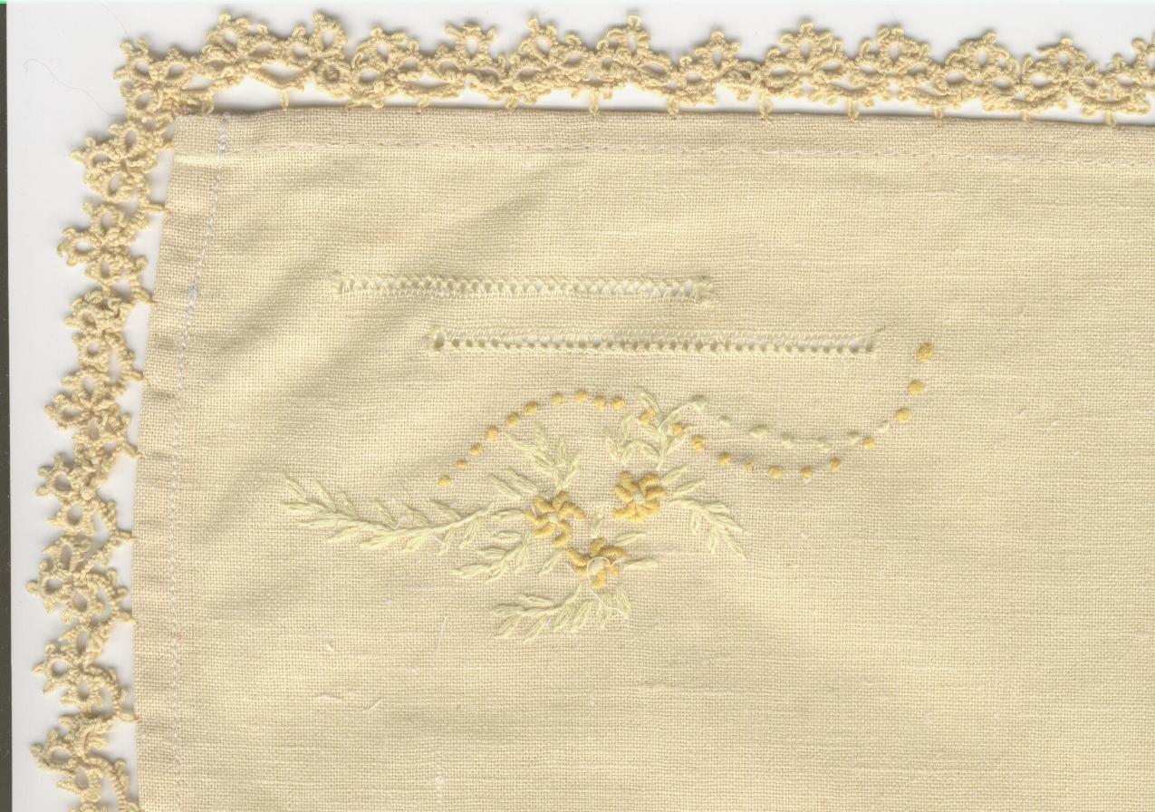 Немного рококо, кайма -фриволите. Мои вышивки