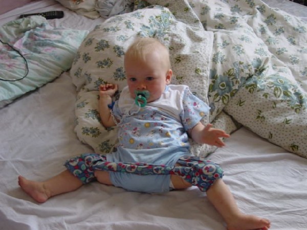 Варя 9 месяцев