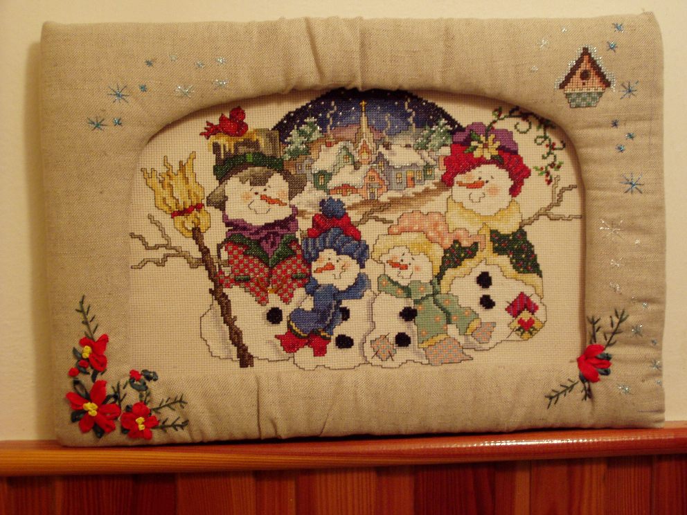 Семейка, другой ракурс. вышивка