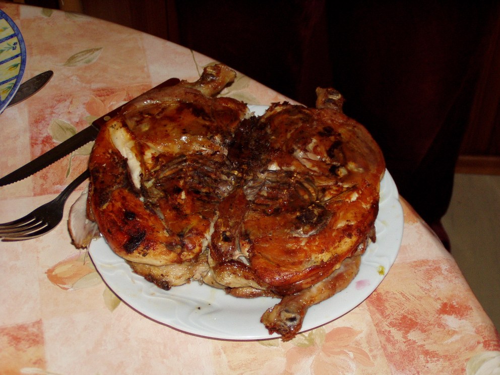 Цыпленок тапака. еда