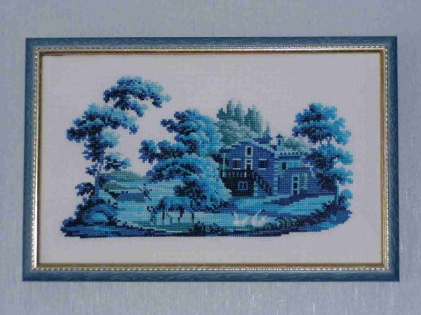 Голубой пейзаж. Кухня-столовая