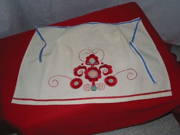 Передник. моя вышивка