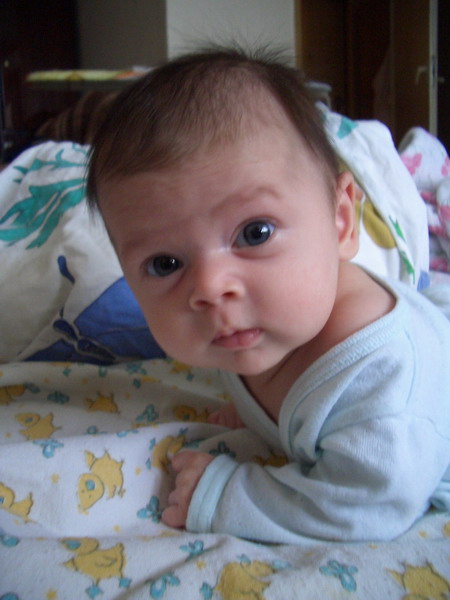 Вот как мы умеем!. Лиза 0 - 2 года