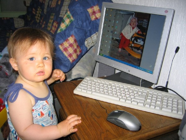 Любимая игрушка. Фотки с удаленных рег