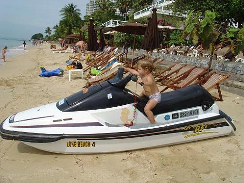 Жаль,только на суше... Страна Улыбок,январь 2005