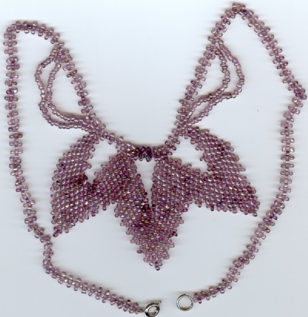 колье . бисер 