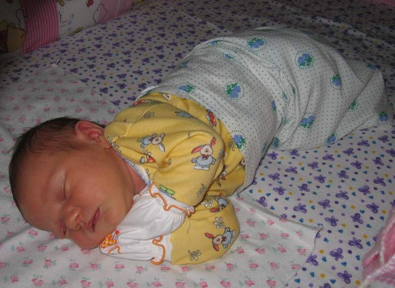 14 дней. Настенька (первый год)