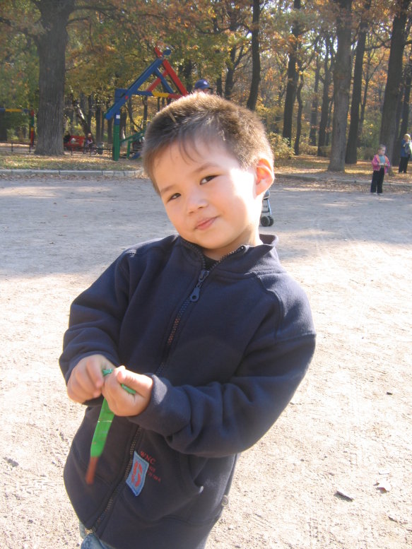 Сережка :). Дубки 2.10.2005