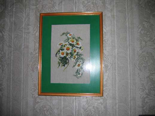 Ромашки :)) . Немного вышивки :))