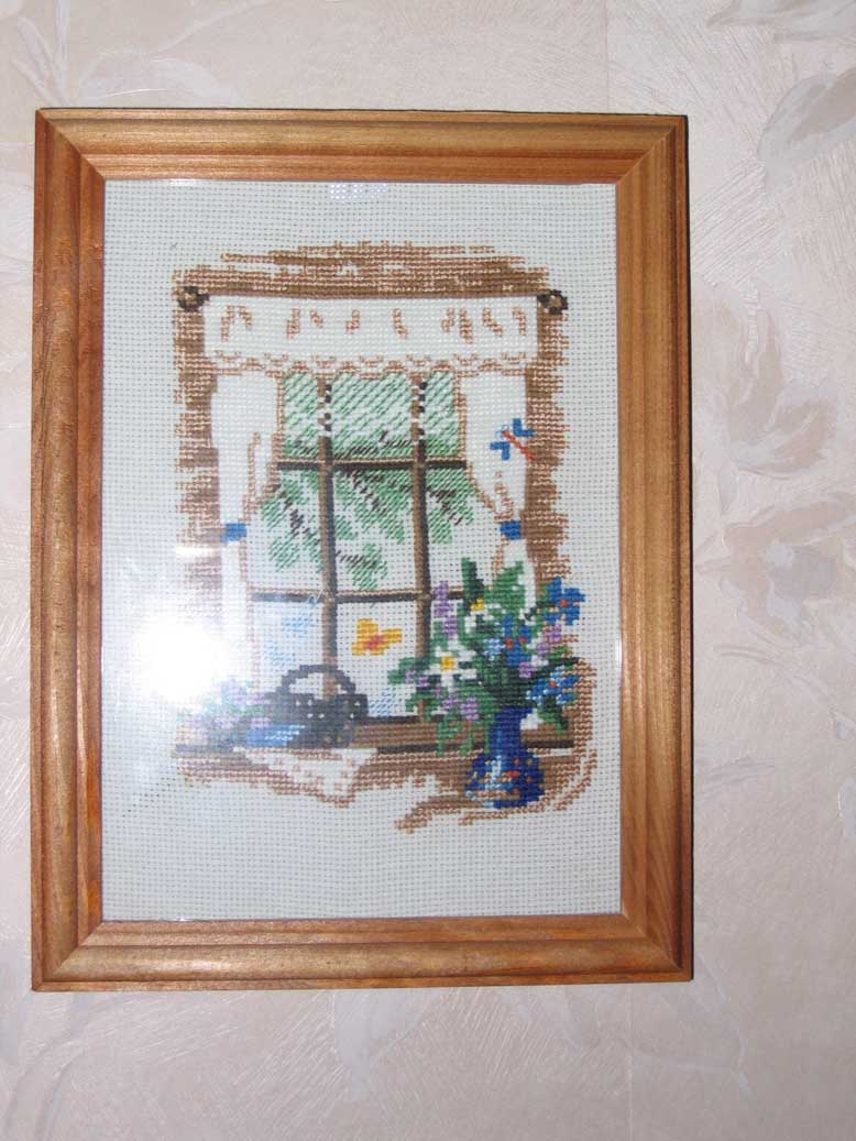 Окошко летнее. Немного вышивки :))