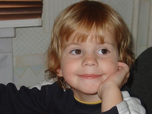 Матюше три года и два месяца. Новая папка