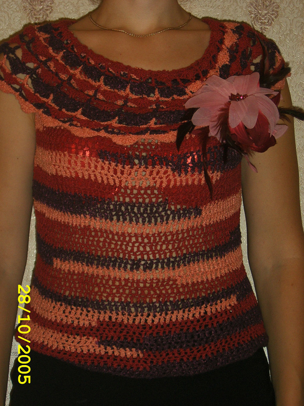 Она же в другом ракурсе.. Мое вязание