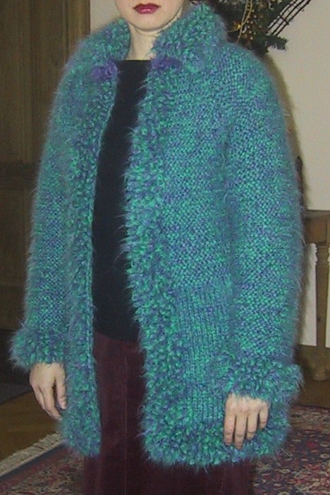 пальтишко. спицами 