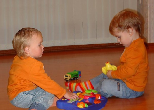 Матвеи.Найди десять отличий. Просто два и два:-)