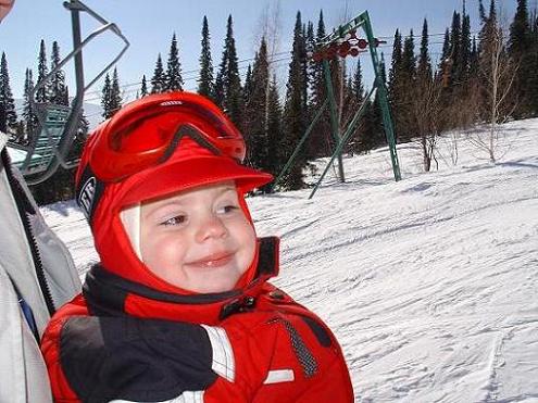 Довольный ,как слон горнолыжник. Гора Зеленая(Шерегеш)2,5 года Матвею
