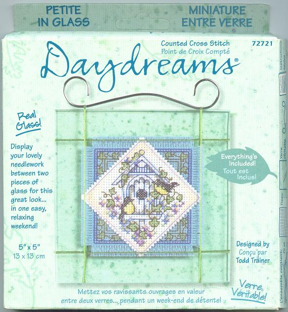 72721 charming birdhouse. DIMENSIONS 72000