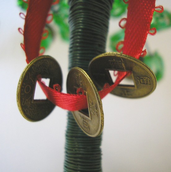 016. Денежное дерево