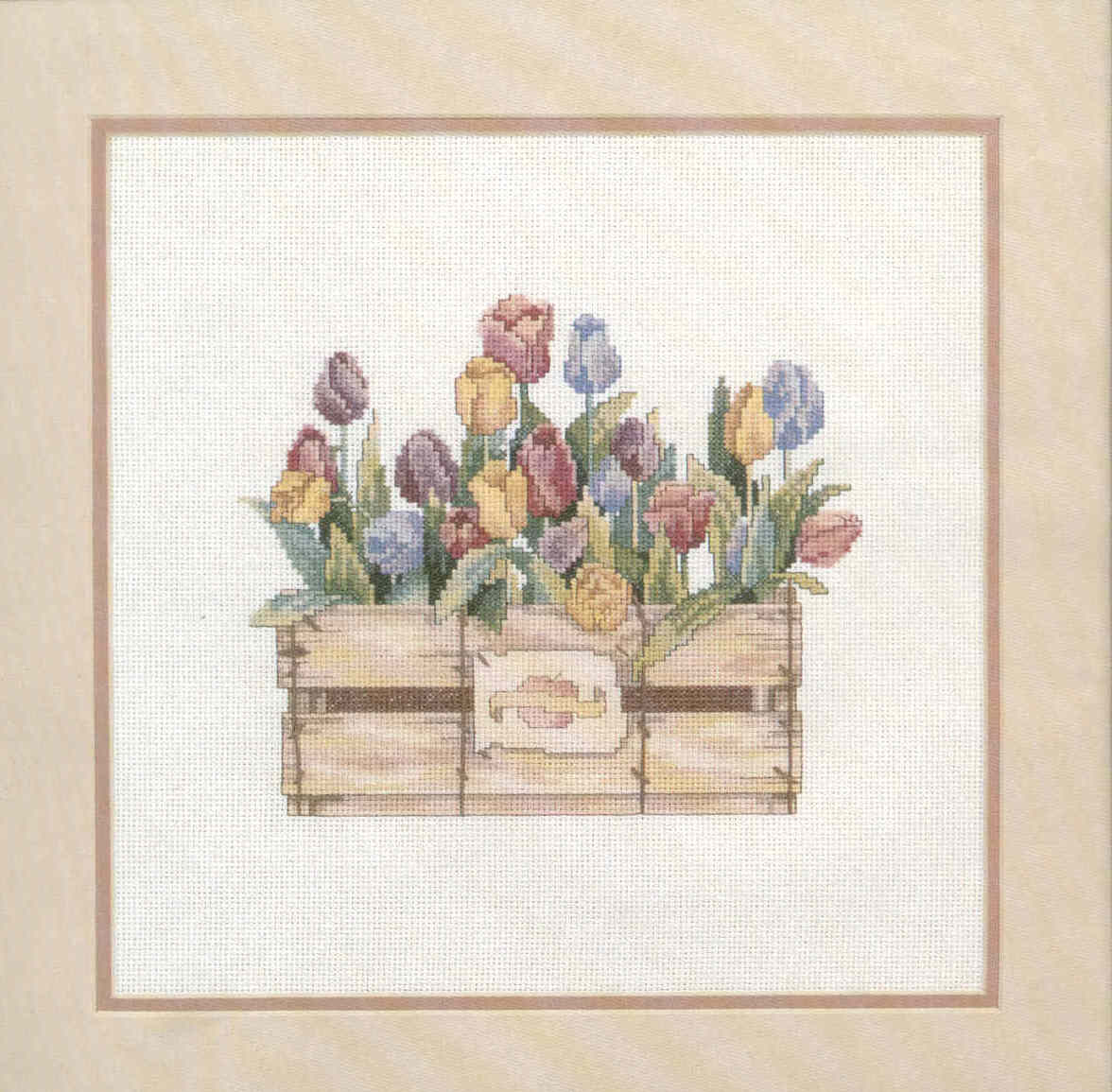 Tulipany w skrzynce. i inne kwiatki