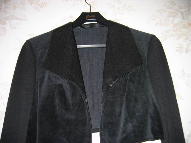 Пиджак от вечернего комплекта. Одежда  женская 46-50 р-р (от 162 рост)