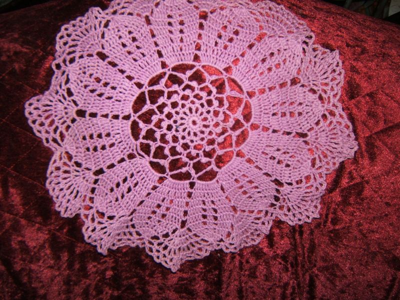 Связано давно и хранится у мамы. Мои рукоделия