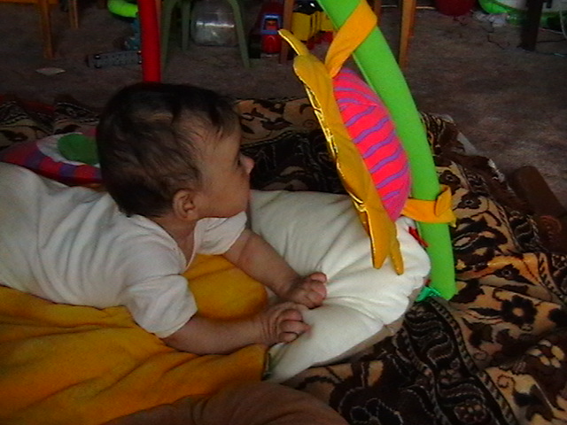 Кто это тут у нас такая красавица?... Ляльке 4 мес 1 неделька