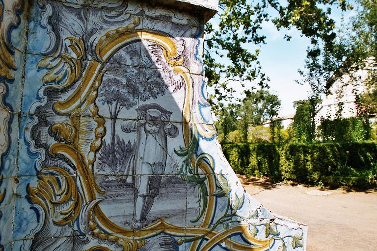 Плитка в садовом оформлении. Португалия