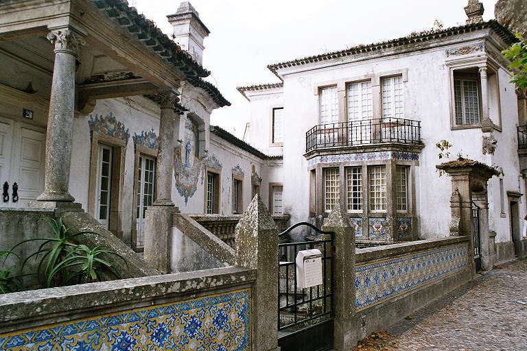 Домик в Синтре. Португалия