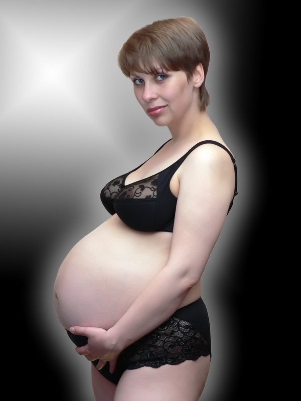 Фото огромные животы у беременных фото
