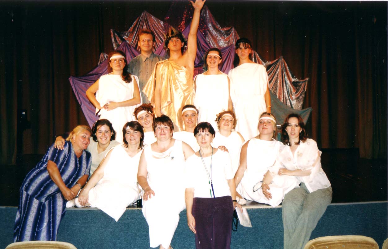 Богини и Зевс. Карнавальные костюмы и все  что сшито