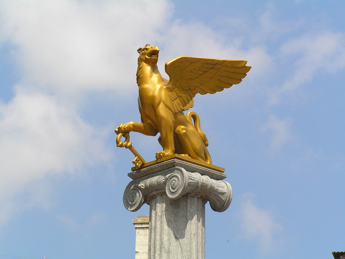 Грифон - символ и оберег г.Керчь. Наши места