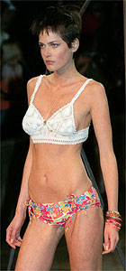 Claudia Garcia e Luciana de Almeida. с подиума 