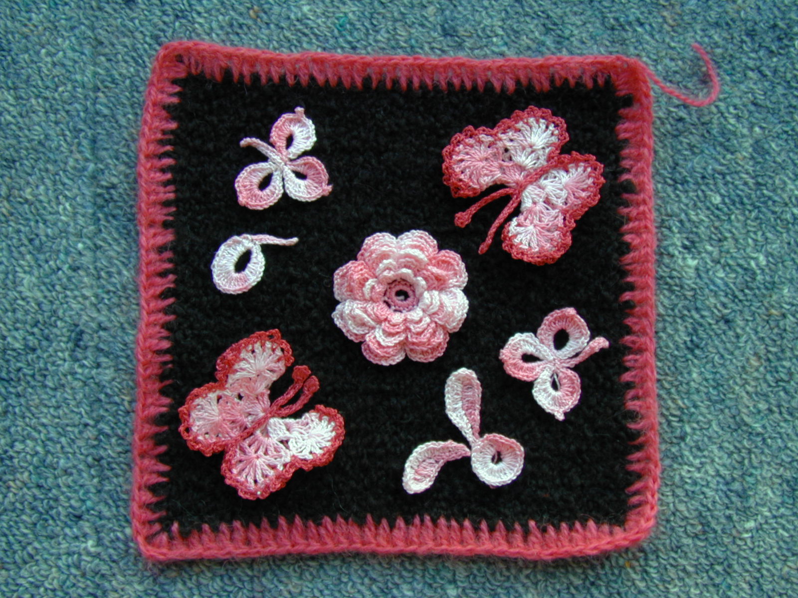 черно-розовый квадрат. Разное