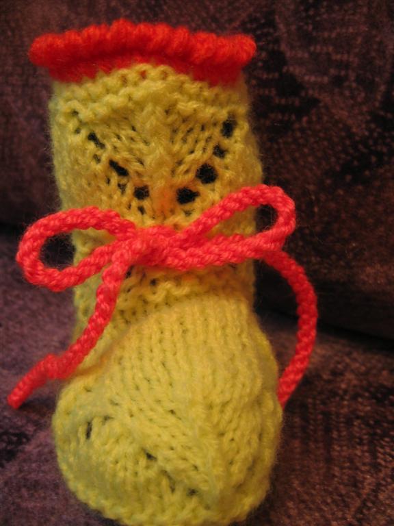 Новые хвастушки - пинетки, носки, подушка