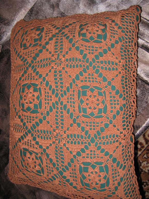 Старенькая моя подушка. Новые хвастушки - пинетки, носки, подушка