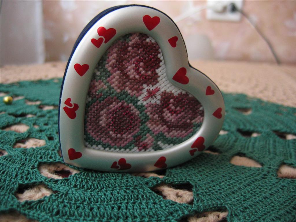 Маленький подарочек для моей подруги. Новые хвастушки - пинетки, носки, подушка