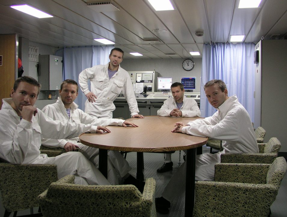 Никич. Друзья