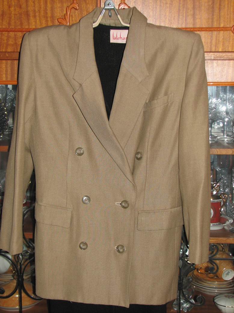 Пиджак раз.44,цена 200р.. Женская одежда.