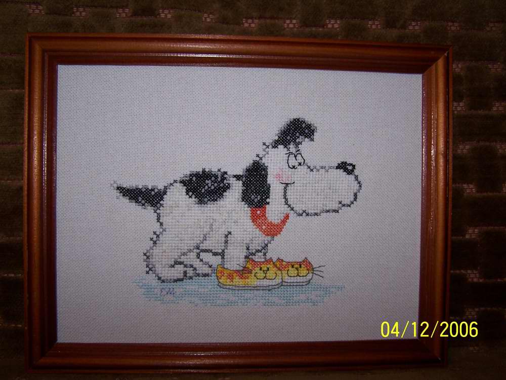 Собака вышита в подарок коллеге по работе. Разное