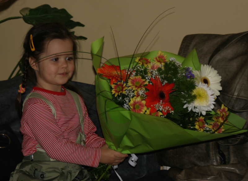 Воот какой букет, для любимой сестры. Встреча из роддома 3